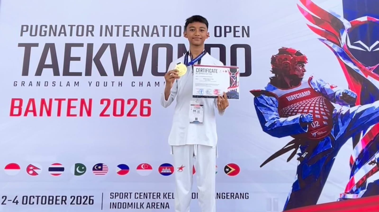 Mirza Arsad Putra, berhasil mengukir prestasi gemilang dengan meraih juara pertama dalam ajang taekwondo. (HaloPWK)