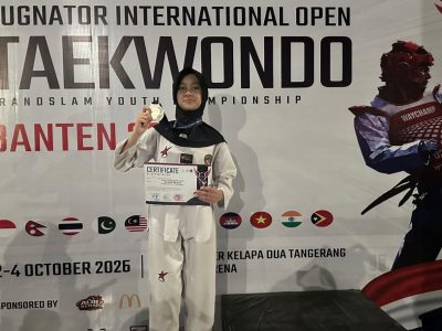 Earlytha Zahra Tiara, siswi SMP Negeri 1 Purwakarta, berhasil meraih medali perak. (HaloPWK)