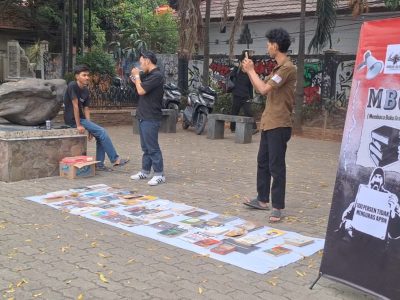 Sekolah Jalanan bukan merupakan kegiatan yang secara khusus diisi oleh mahasiswa dari perguruan tinggi tertentu. (HaloPWK)