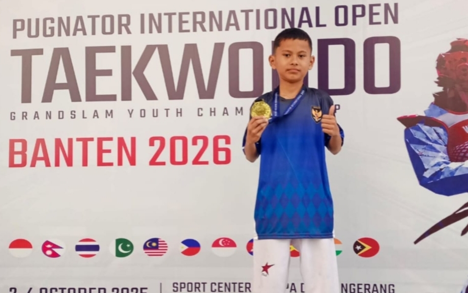 Rio Keinan Junior, siswa kelas 5 SD Plus 2 Al Muhajirin, berhasil meraih medali emas. (HaloPWK)
